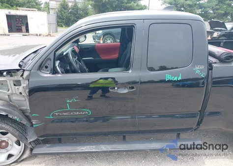 2023 Toyota Tacoma Sr5 из США, поврежденный, VIN 3TYRX5GNXPT076211